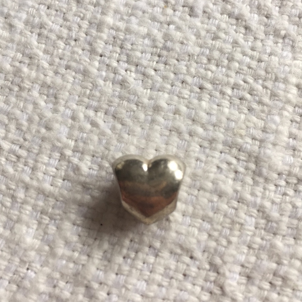 Heart Pandora charm